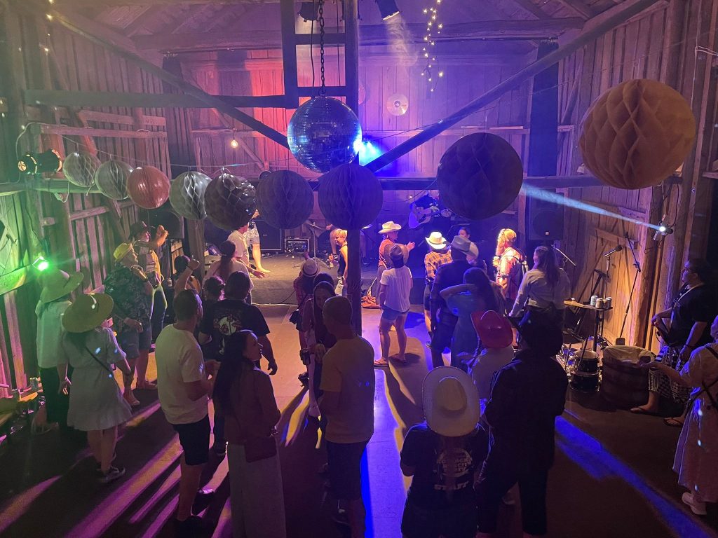 334990ca-f1d0-413b-a167-9eefeb32e3a4